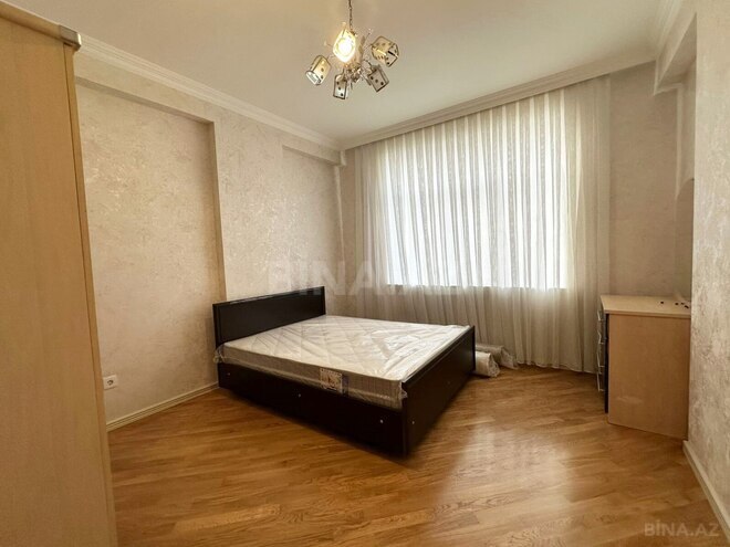 Сдаётся 3-комн. новостройка 130 м², м. Иншаатчылар, photo 14 from 25