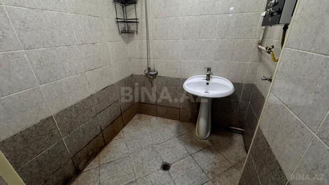 Satılır 2 otaqlı köhnə tikili 70 m², Xalqlar Dostluğu m., photo 10 from 16