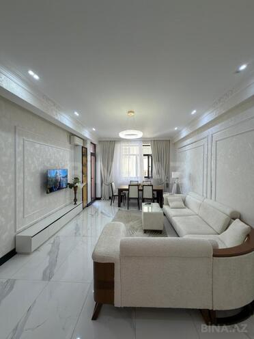 Продаётся 3-комн. новостройка 95 м², м. Шах Исмаил Хатаи, photo 1 from 19