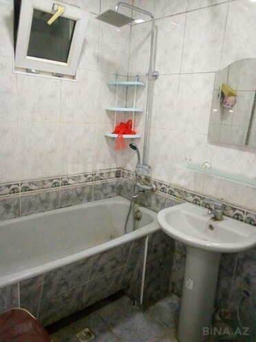 Продаётся 3-комн. вторичка 76 м², м. Низами, photo 15 from 16