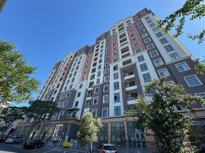 Продаётся 3-комн. новостройка 122.5 м², м. Кара Караев, photo 1 from 15