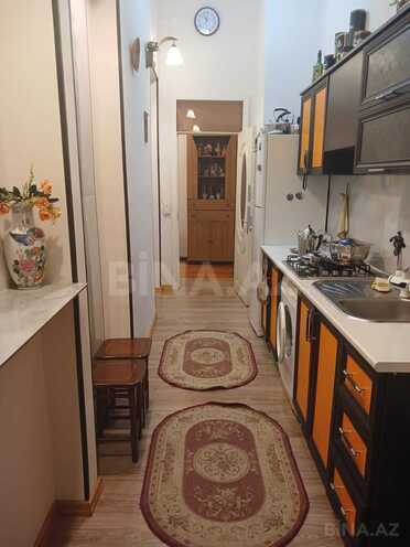 Продаётся 2-комн. вторичка 68 м², м. 28 мая, photo 3 from 11