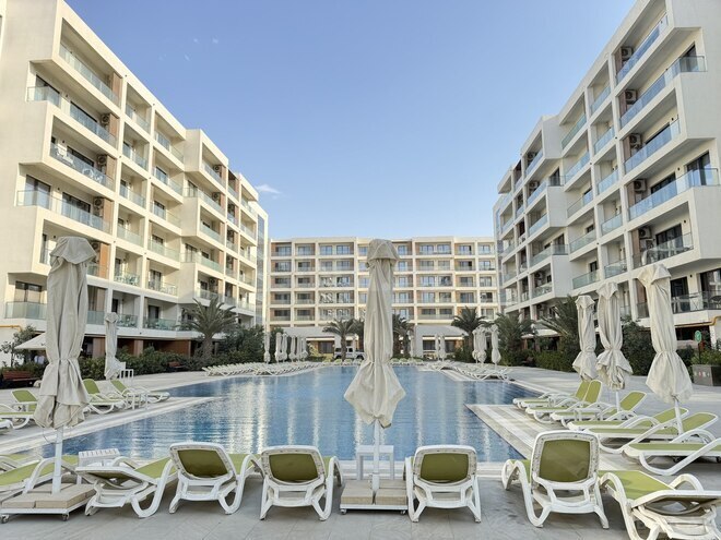 Сдаётся 1-комн. новостройка 60 м², пос. Sea Breeze, photo 1 from 15