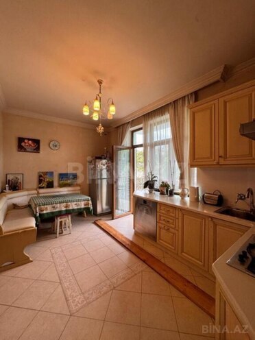 Satılır 4 otaqlı köhnə tikili 160 m², Nəriman Nərimanov m., photo 22 from 32