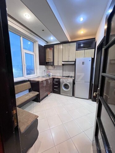 Сдаётся 3-комн. новостройка 70 м², м. Мемар Аджеми, photo 1 from 15