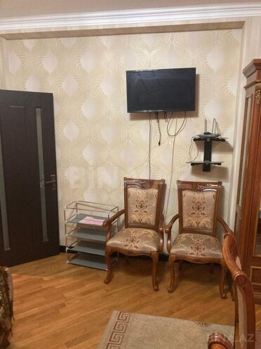 İcarəyə verilir 3 otaqlı yeni tikili 90 m², Memar Əcəmi m., photo 6 from 32