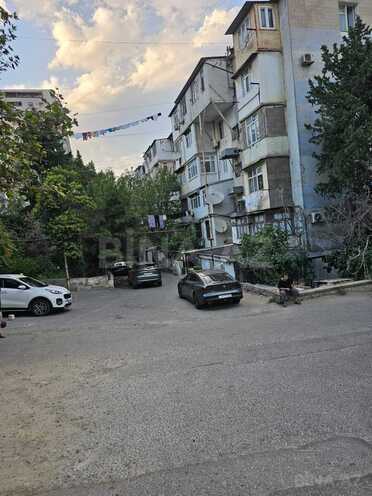 Satılır 2 otaqlı köhnə tikili 60 m², İnşaatçılar m., photo 29 from 31