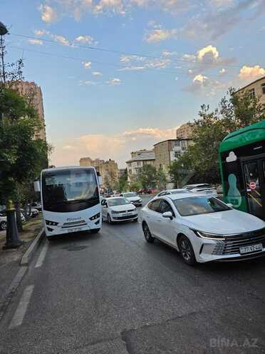 Satılır 2 otaqlı köhnə tikili 60 m², İnşaatçılar m., photo 30 from 31