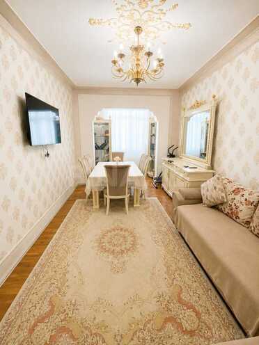 Продаётся 2-комн. вторичка 62 м², м. Мемар Аджеми, photo 4 from 11