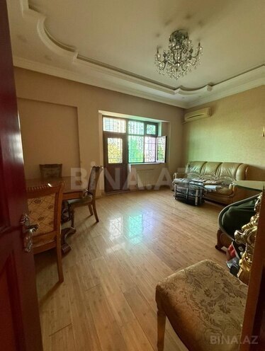 Сдаётся 4-комн. вторичка 140 м², Насиминский  р., photo 1 from 12
