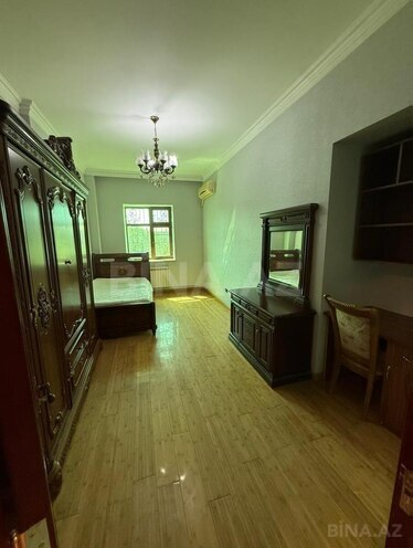Сдаётся 4-комн. вторичка 140 м², Насиминский  р., photo 3 from 12