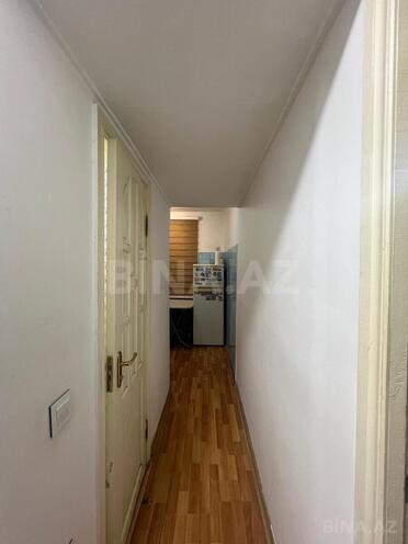 Продаётся 2-комн. вторичка 50 м², м. Элмляр Академиясы, photo 6 from 13