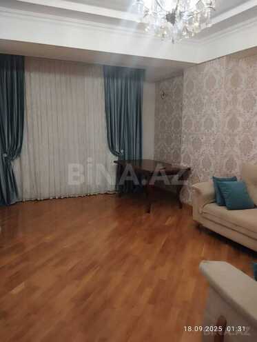 İcarəyə verilir 3 otaqlı yeni tikili 105 m², 28 May m., photo 11 from 12