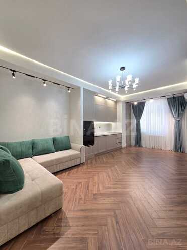 Продаётся 2-комн. новостройка 68 м², м. Элмляр Академиясы, photo 1 from 12
