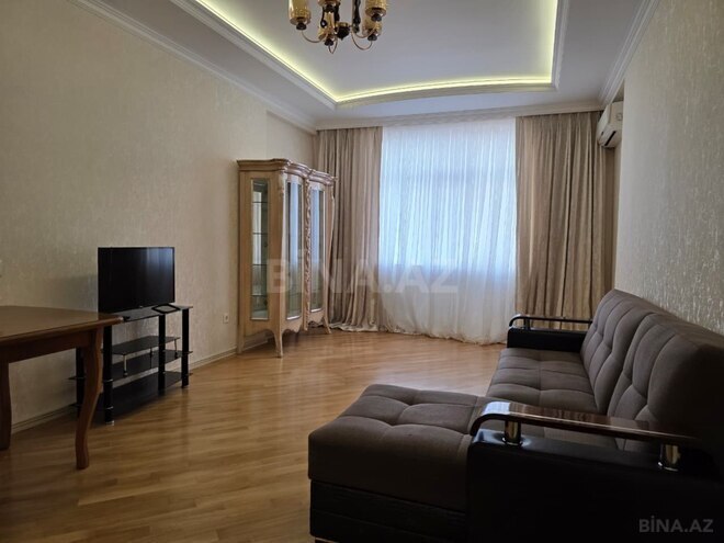İcarəyə verilir 3 otaqlı yeni tikili 130 m², İnşaatçılar m., photo 10 from 18