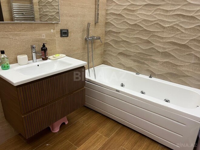Сдаётся 3-комн. новостройка 90 м², м. Нариман Нариманов, photo 11 from 12
