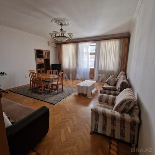 Сдаётся 2-комн. вторичка 80 м², м. Сахил, photo 1 from 14
