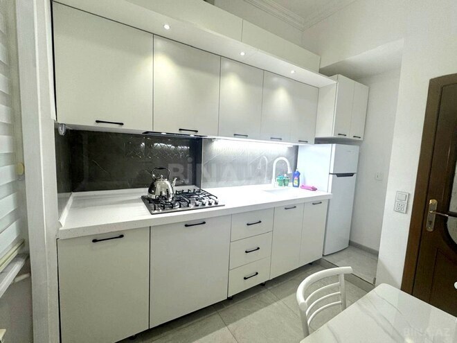 İcarəyə verilir 3 otaqlı köhnə tikili 80 m², Elmlər Akademiyası m., photo 5 from 21