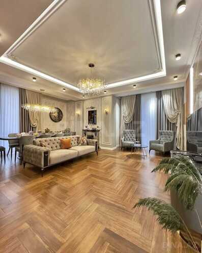 Продаётся 3-комн. новостройка 148 м², м. 8 ноября, photo 1 from 11