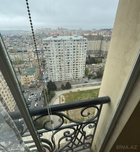 Продаётся 3-комн. новостройка 112 м², м. Иншаатчылар, photo 13 from 16