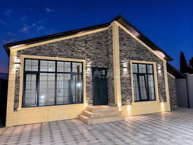 Satılır 4 otaqlı həyət evi/bağ evi 133 m², Binə q., photo 1 from 22