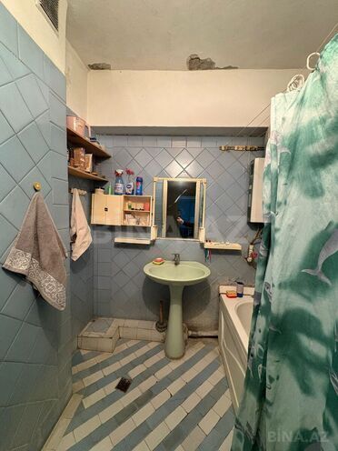 Satılır 4 otaqlı köhnə tikili 110 m², İnşaatçılar m., photo 9 from 13