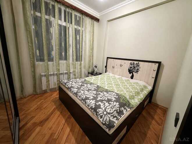 Сдаётся 2-комн. новостройка 70 м², м. Ази Асланов, photo 3 from 7