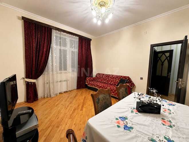 Сдаётся 2-комн. новостройка 70 м², м. Ази Асланов, photo 1 from 7