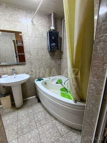 Satılır 2 otaqlı köhnə tikili 55 m², Nizami m., photo 19 from 20