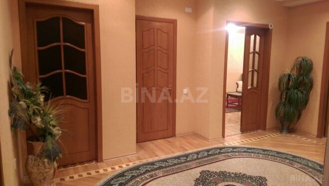 Сдаётся 4-комн. новостройка 180 м², м. Низами, photo 14 from 16