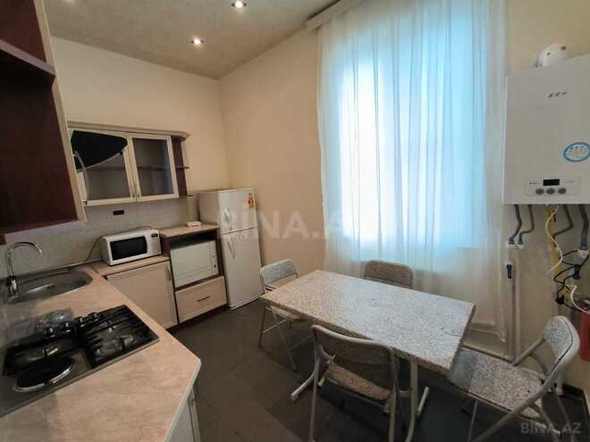 İcarəyə verilir 3 otaqlı köhnə tikili 110 m², Sahil m., photo 6 from 14