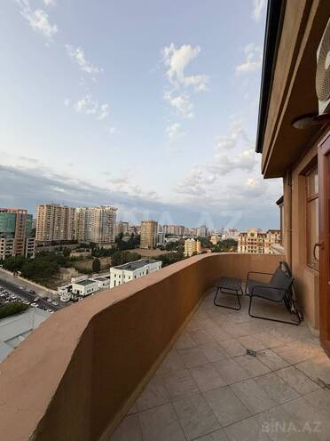 Сдаётся 2-комн. новостройка 120 м², м. Низами, photo 15 from 18