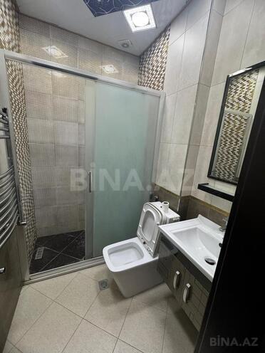 Сдаётся 3-комн. новостройка 130 м², м. Низами, photo 19 from 21