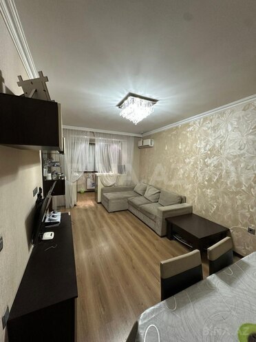 Продаётся 3-комн. вторичка 48 м², м. Иншаатчылар, photo 8 from 15