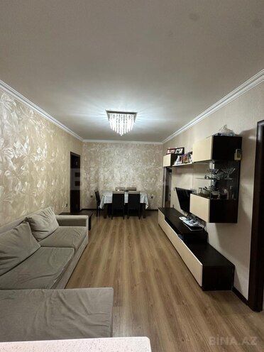 Продаётся 3-комн. вторичка 48 м², м. Иншаатчылар, photo 9 from 15