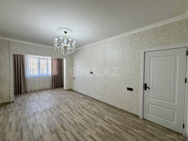 Продаётся 2-комн. вторичка 60 м², м. Нефтчиляр, photo 1 from 20