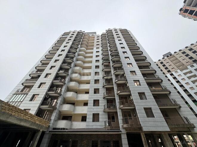 Продаётся 2-комн. новостройка 99 м², Ясамальский р., photo 1 from 30