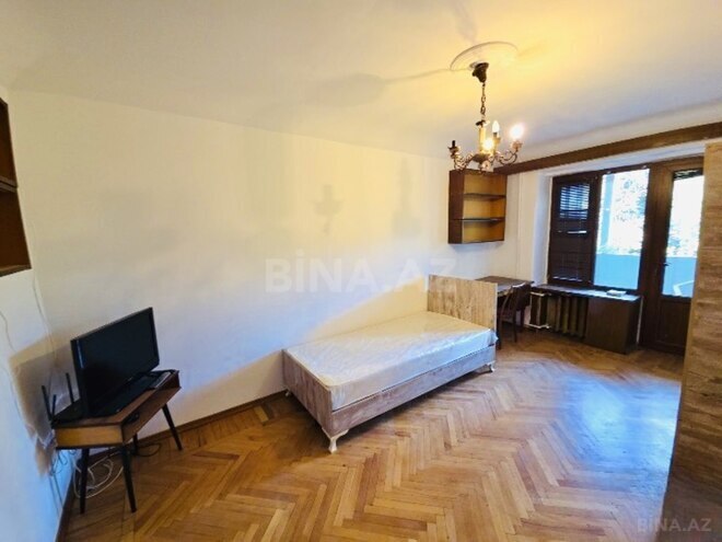 Сдаётся 4-комн. вторичка 110 м², м. Элмляр Академиясы, photo 9 from 20