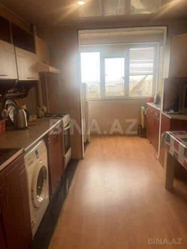 Продаётся 3-комн. вторичка 75 м², м. Ази Асланов, photo 3 from 12