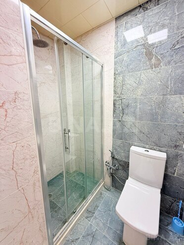 Продаётся 2-комн. новостройка 46 м², Абшеронcкий  р., photo 15 from 18