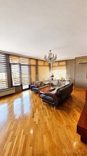 Satılır 3 otaqlı yeni tikili 120 m², 8-ci mikrorayon q., photo 6 from 16