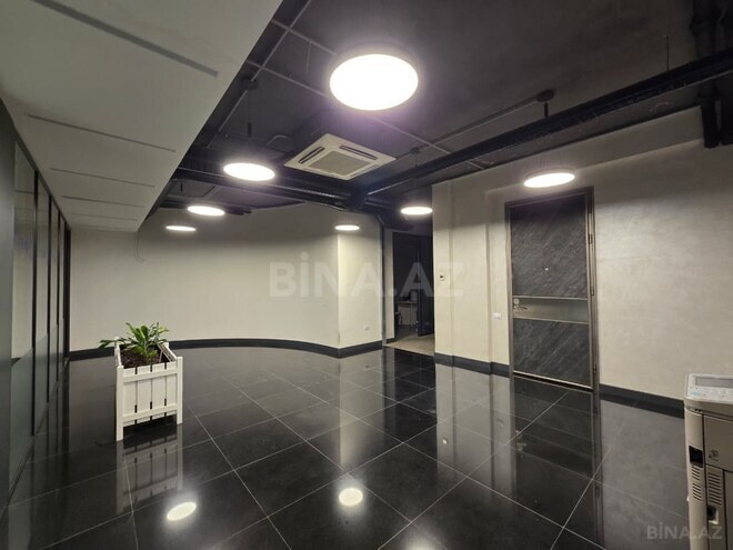 Сдаётся 8-комн. офис 380 м², Насиминский  р., photo 1 from 23