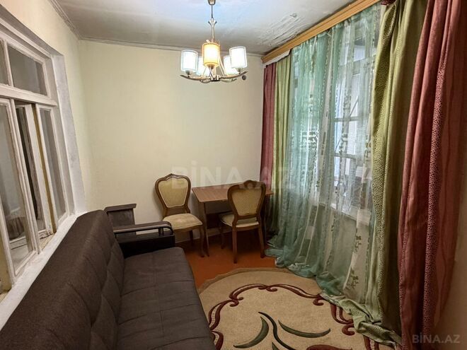İcarəyə verilir 2 otaqlı həyət evi/bağ evi 75 m², Memar Əcəmi m., photo 1 from 10
