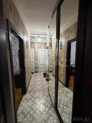 Продаётся 2-комн. вторичка 60 м², м. Нариман Нариманов, photo 8 from 13