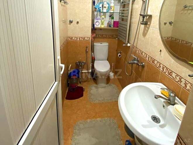 Satılır 2 otaqlı köhnə tikili 40 m², Qara Qarayev m., photo 9 from 16