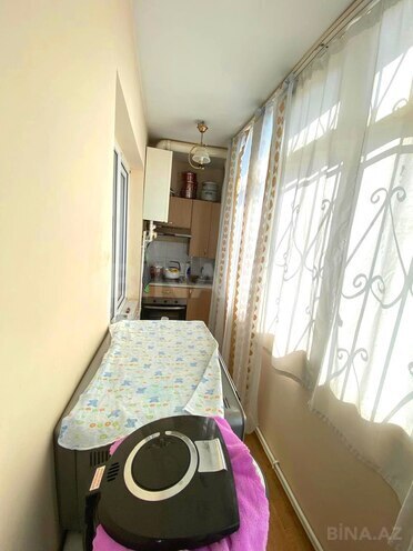 Satılır 2 otaqlı köhnə tikili 40 m², Qara Qarayev m., photo 11 from 16