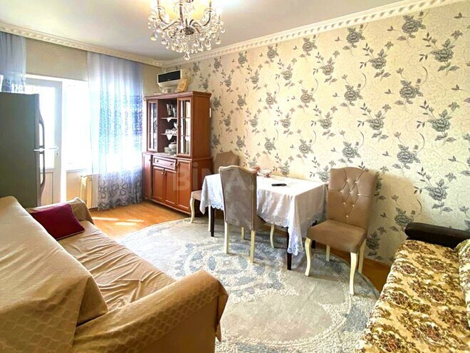 Satılır 2 otaqlı köhnə tikili 40 m², Qara Qarayev m., photo 4 from 16