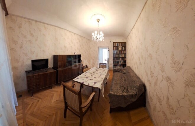 Satılır 2 otaqlı köhnə tikili 60 m², Nəriman Nərimanov m., photo 1 from 16
