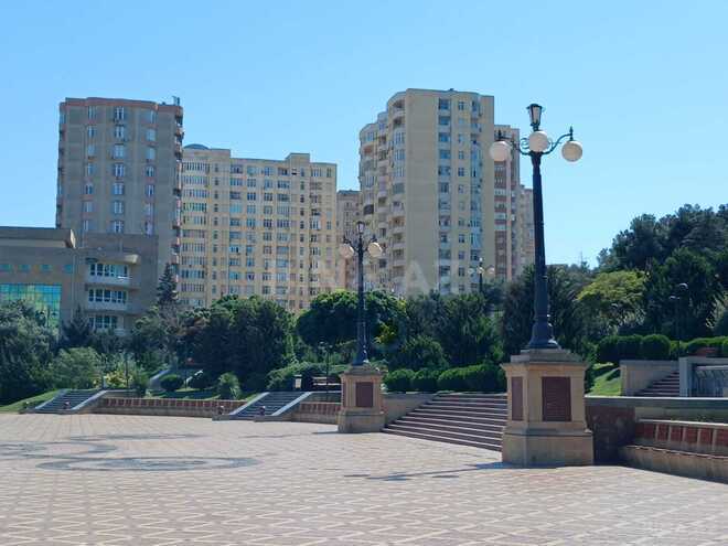 Satılır 4 otaqlı yeni tikili 203 m², Elmlər Akademiyası m., photo 3 from 28