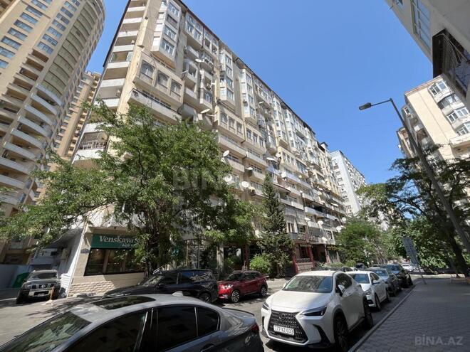 Продаётся 4-комн. новостройка 200 м², м. Низами, photo 1 from 22